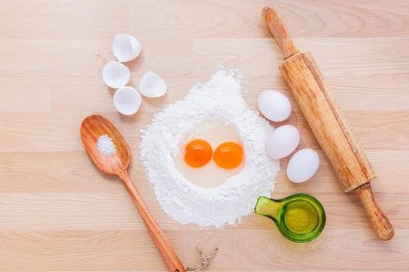 Ruoan valmistaminen munaruokavalioon, joka poistaa ylipainon