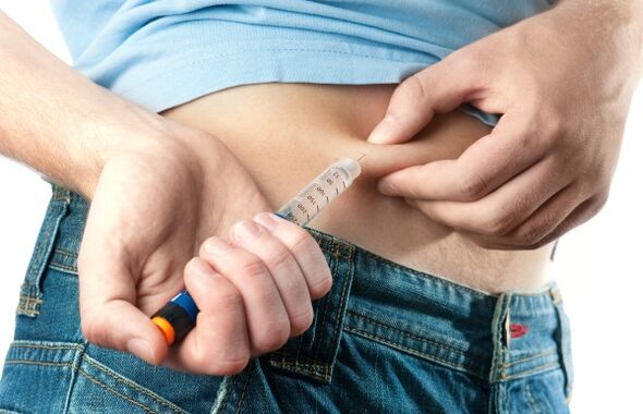 Vaikea tyypin 2 diabetes vaatii insuliinin antamista